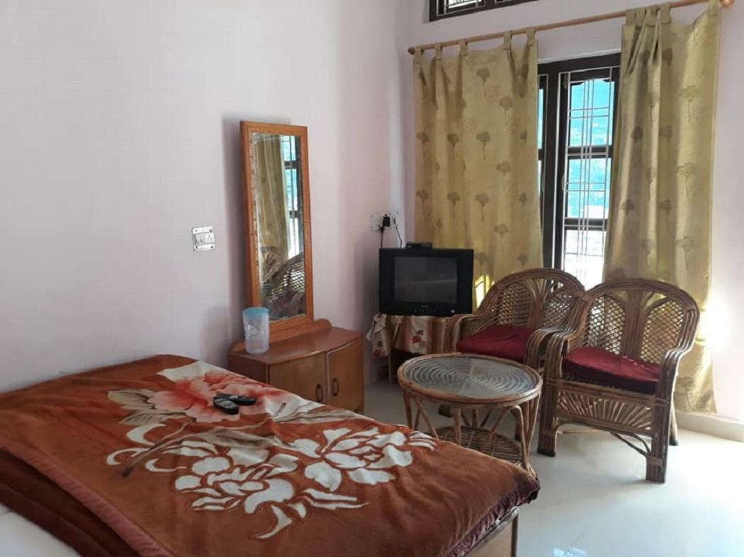 Hotel Himalayan Inn Uttarkāshi Zewnętrze zdjęcie