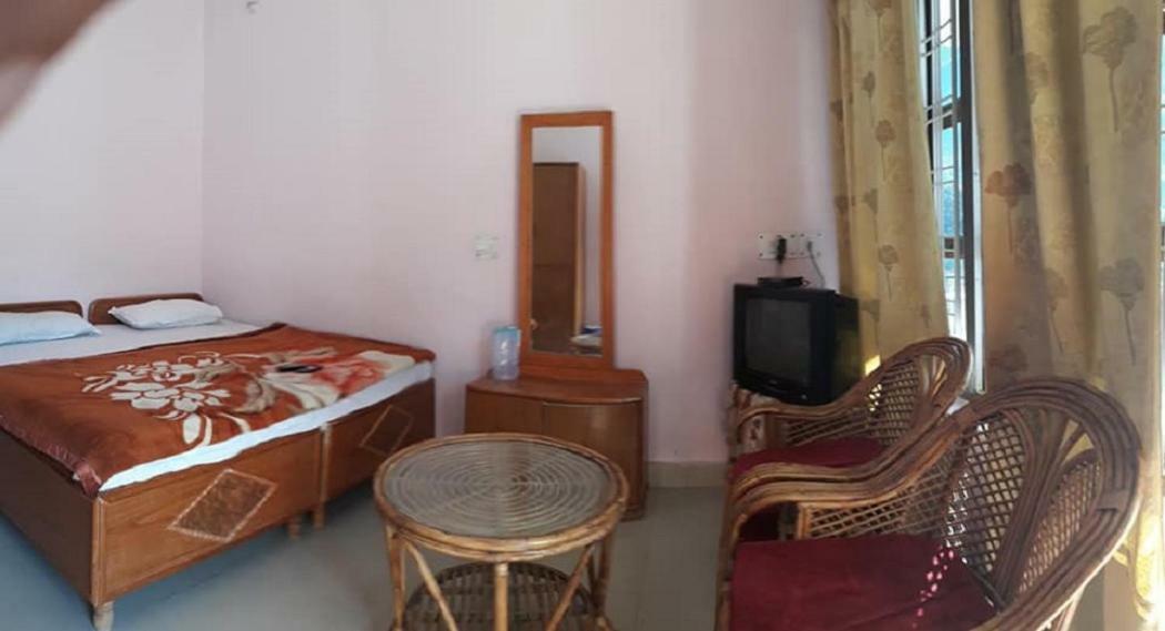 Hotel Himalayan Inn Uttarkāshi Zewnętrze zdjęcie